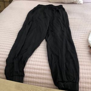 Size small shop Talulah black silky pants